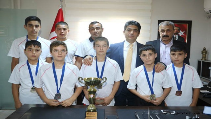 Kırıkkale Boks Takımı Zafer Turnuvasından Madalyalarla Döndü