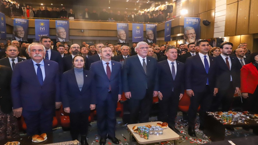 Müsavat Dervişoğlu Kırıkkale'de Divan Toplantısına Katıldı