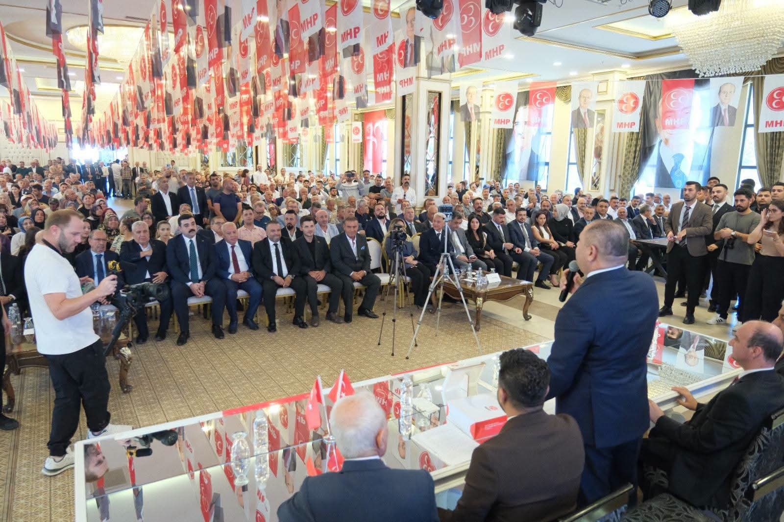 MHP Kırıkkale İl Kongresi’nde Mekki Varol yeniden seçildi - 6