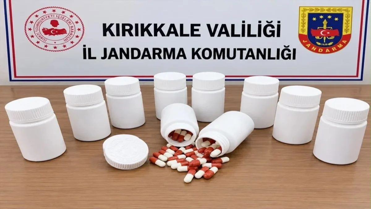 Kırıkkale’de araçta 539 sentetik uyuşturucu hap bulundu