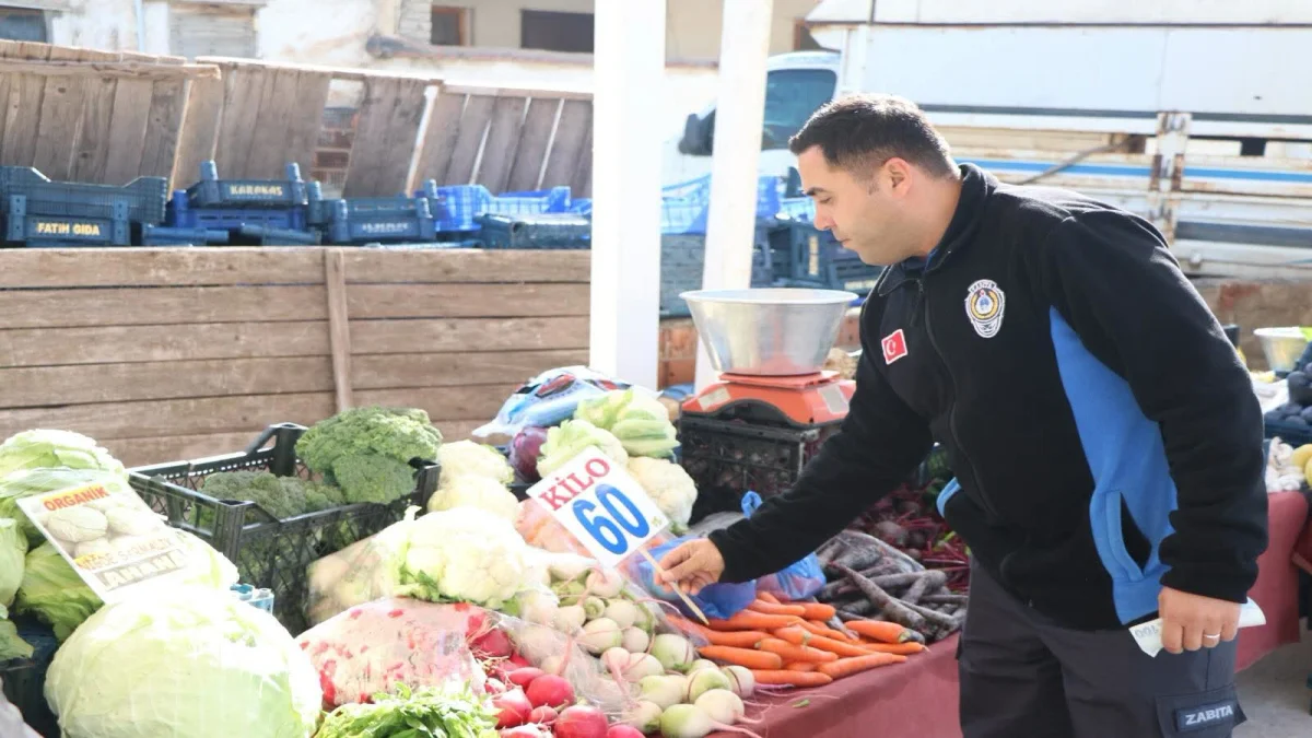 Yahşihan’da semt pazarına fiyat etiketi ve işgaliye denetimi